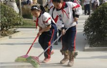 德江县启动“学雷锋蜠明上学路”活动
