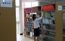 石阡县图书馆登上新台阶