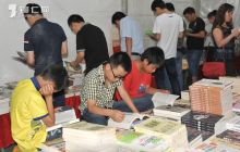 松桃“全民阅读·书香松桃”带动全民读书