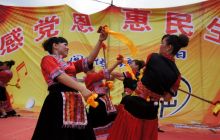 煎茶社区居民享受文化惠民服务盛宴