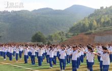 德江县首届“三好杯”中学生田径运动会开幕