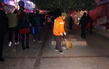 平安夜的环卫工人