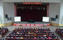 寒风萧萧  碧江区新教师忙“充电”