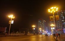 路灯“体检”亮新春