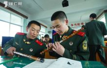 军营里的最炫民族风