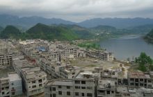 “中国乌江土家旅游第一镇”移民建设这一年