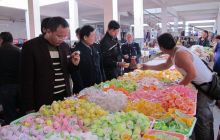 川硐镇开展“三个严查”整治农村市场秩序活动