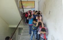 地震逃生疏散演练教育活动