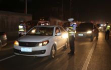 碧江区交警开展世界杯期间打击酒驾统一行动