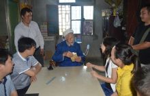 德江县领导走访慰问老党员