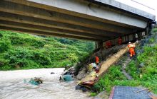 印江县甲山村一农户养殖场被淹