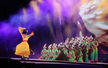 大型土家歌·舞·诗《大德若水》成功上演