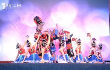 喜迎国庆 铜仁举办文艺晚会