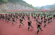 铜仁职院举行2014年军训汇报表演暨总结表彰大会