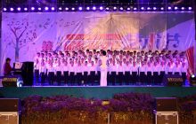 苗乡学子载歌载舞纪念“12·9”