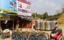 商家把“市场”搬到工地