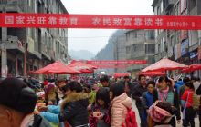 长堡镇“控辍保学”赶集忙