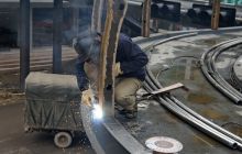 石阡第一座人行天桥正在紧张施工中