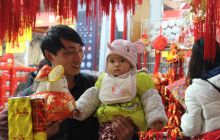 德江市民选购年货忙