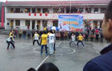 梵净山下村民举办第五届春节篮球运动会