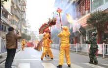 思南初九“出龙”闹新春