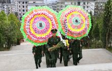 铜仁消防清明祭扫 缅怀革命先烈