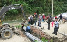 松桃加紧修复农村公路水毁工程