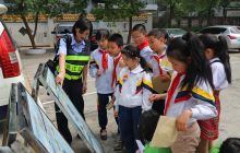 碧江交警交通安全知识讲座走进校园