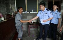 德江交警大队开展党员“一对一”结对  帮扶活动