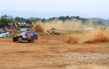 2015贵州铜仁现代物流园杯首届全国汽车场地越野车王争霸赛火热开幕