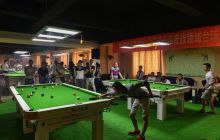 黔湘渝边区台球争霸赛开杆