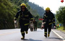 铜仁市开展道路交通应急实战演练