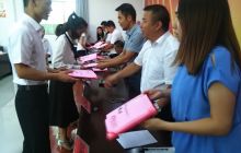 碧江区灯塔办事处召开2015年度优秀教师表彰大会