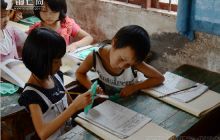 印江自治县举办少儿书法培训班