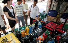 铜仁地区农民积极迎战高温干旱