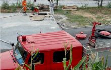 饮水断绝愁煞养殖户 消防送水及时拯救一万五千蛋鸡