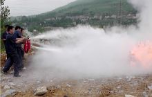 思林电站员工进行消防知识培训