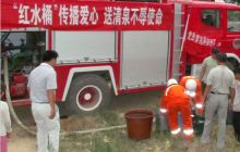 德江“红水桶”踏寻红军足迹 深入革命老区潮砥镇送水抗旱