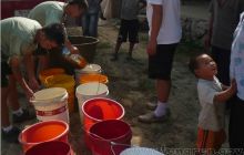 松桃瓦溪乡“红水桶”为民供水