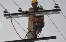 松桃电力 烈日下的“比武”