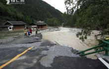 特大暴雨群众受灾 印江全力救助