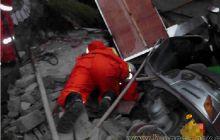 贵州思南一奶茶店倒塌1人被埋