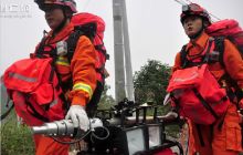 贵州铜仁跨区域地震应急救援负重拉动 满足72小时作战