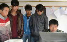 盘石镇适龄青年踊跃报名应征入伍