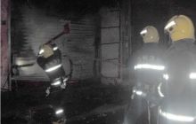 商铺夜间突发大火 石阡消防成功救出1名被困人员