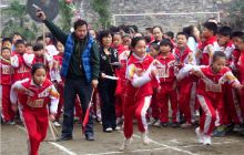 铜仁三小举行第29届田径运动会