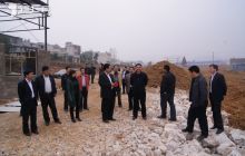 德江城北工业园区现场办公会召开