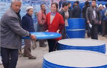 德江县2011年农户科学储粮彩钢仓发放仪式举行