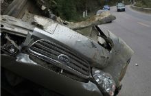 铜仁至江口路段发生一起翻车事故